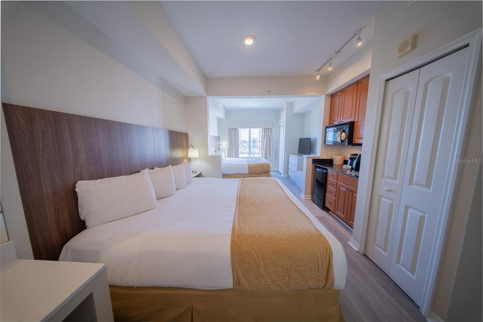 7395 UNIVERSAL BLVD #701, ORLANDO, FL, 32819