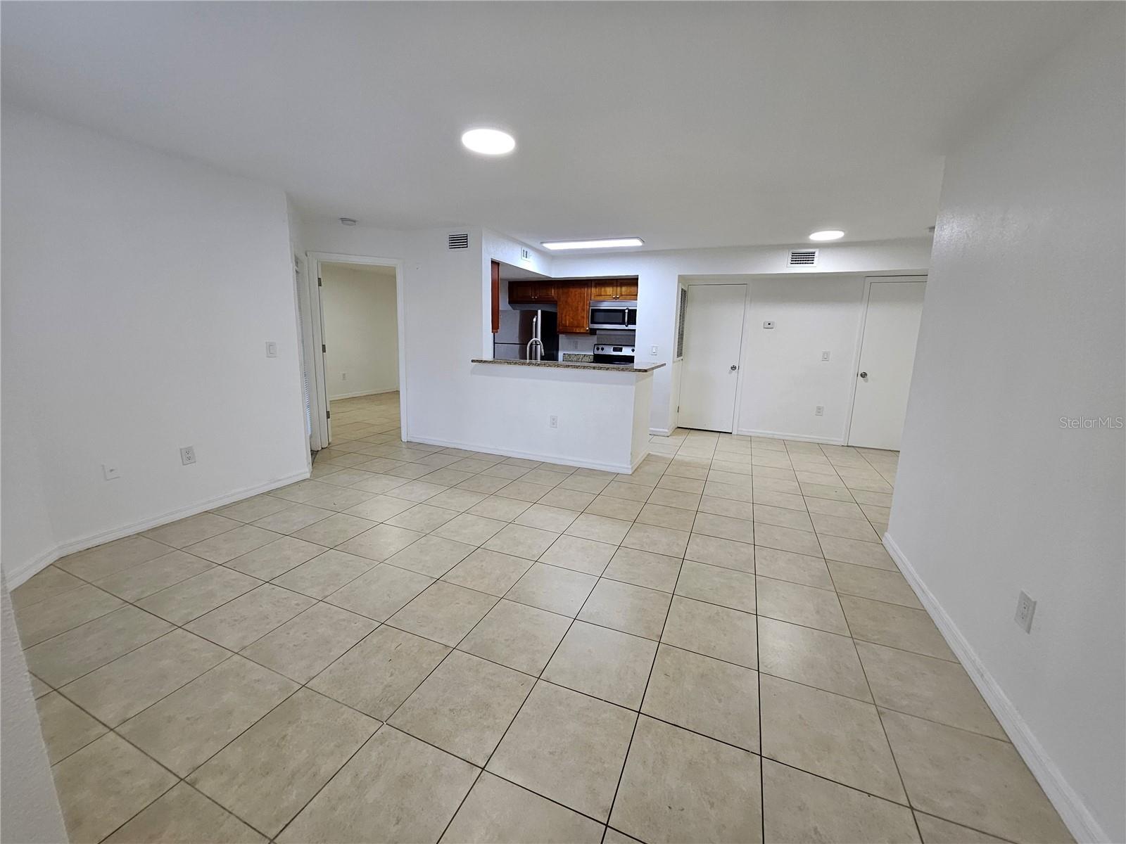 433 FOUNTAINHEAD CIR #188, KISSIMMEE, FL, 34741