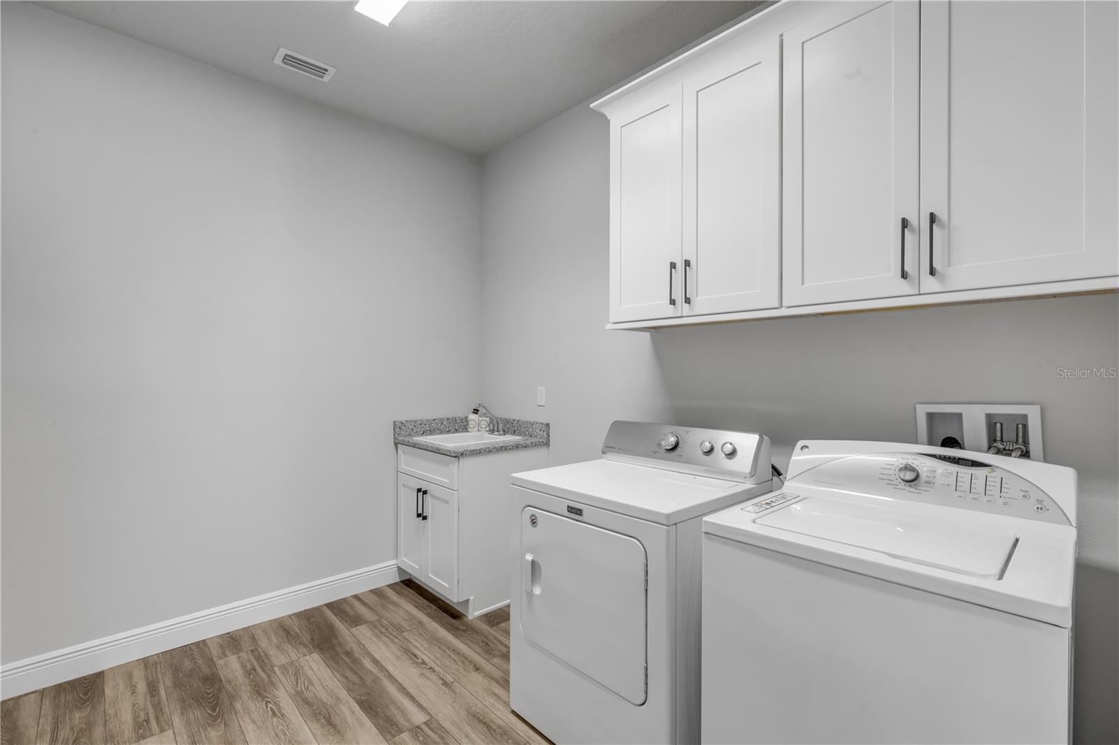 351 VENETIAN PALMS BLVD, NEW SMYRNA BEACH, FL, 32168