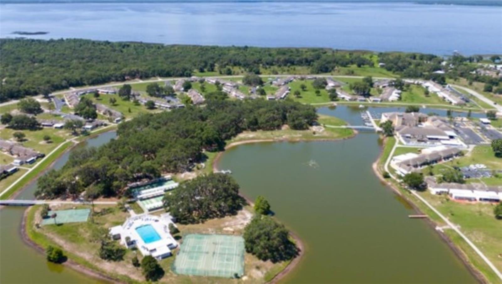 K4903139 Property Photo