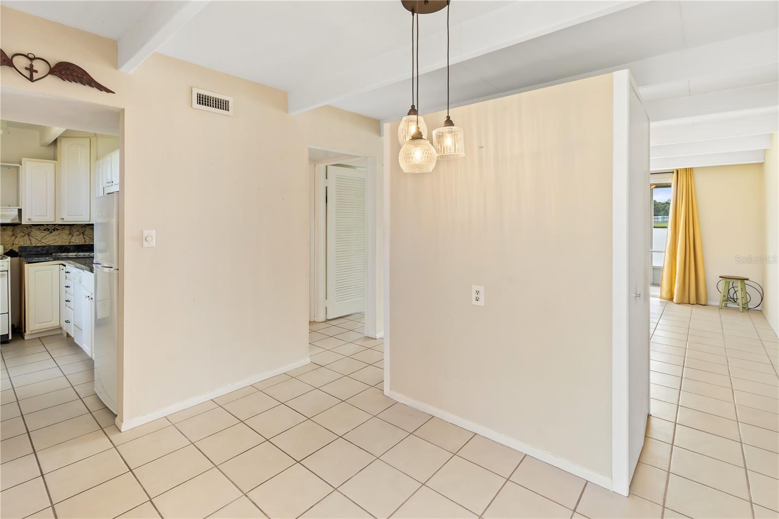 K4903139 Property Photo