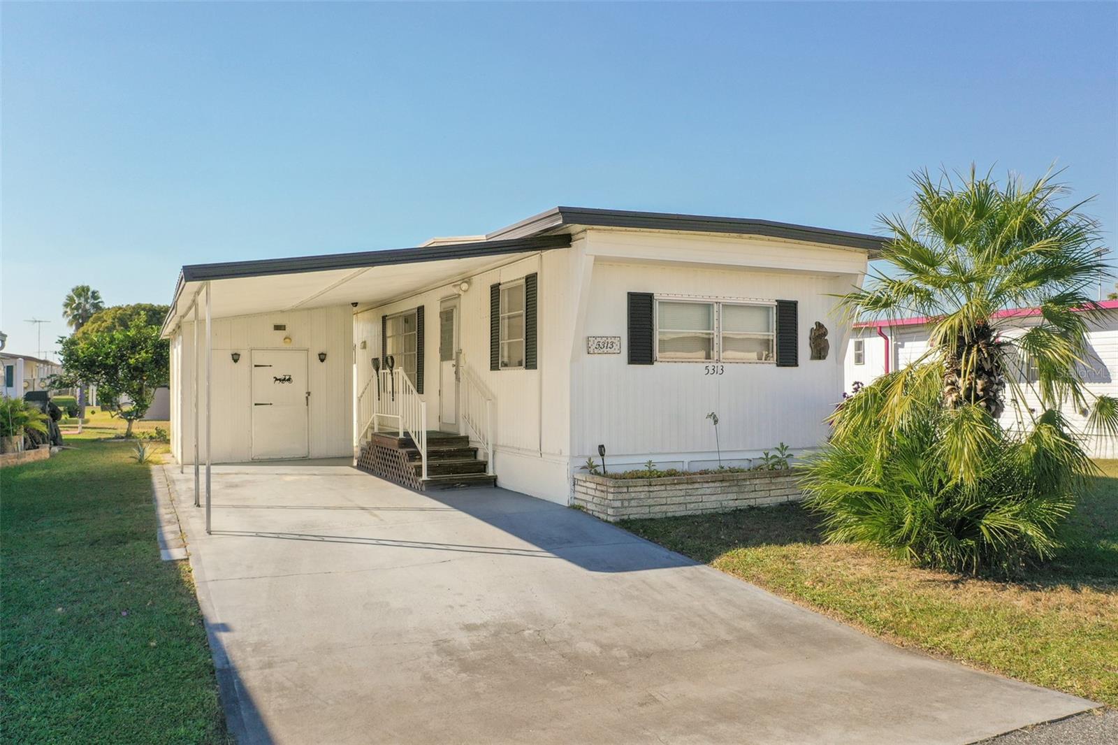 5313 AURORA DR, ZEPHYRHILLS, FL, 33541