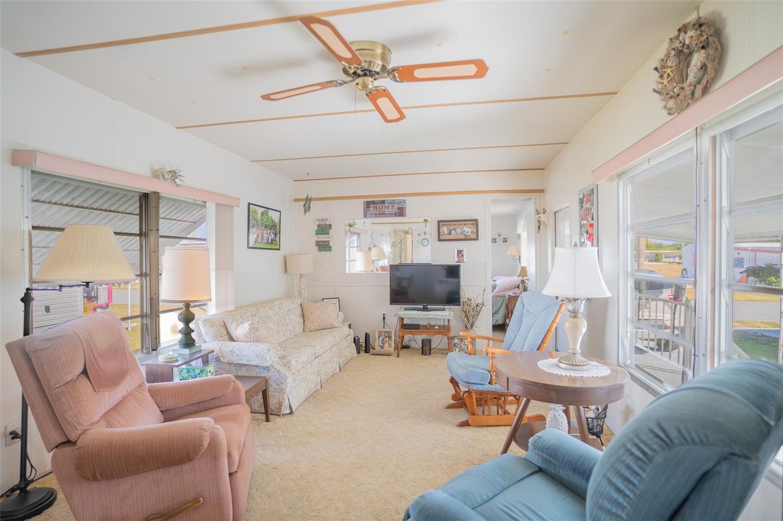 5313 AURORA DR, ZEPHYRHILLS, FL, 33541