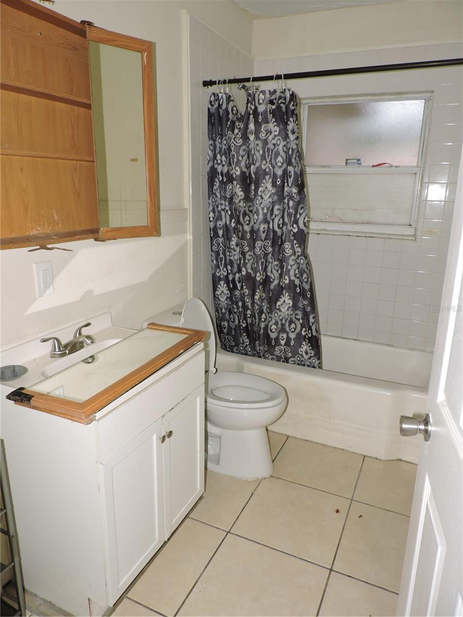 713 EUCLID AVE, LAKE WALES, FL, 33853