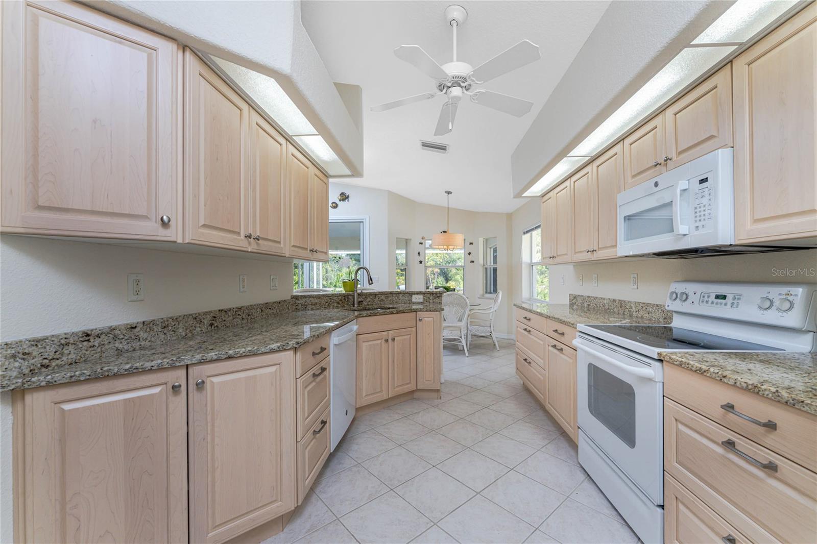 8460 GATEWAY CT, ENGLEWOOD, FL, 34224