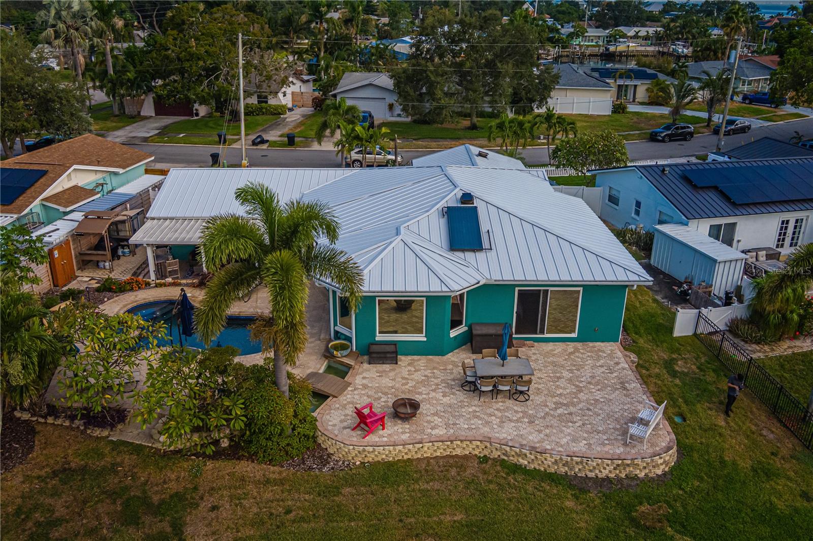 510 LEWIS BLVD SE, ST PETERSBURG, FL, 33705