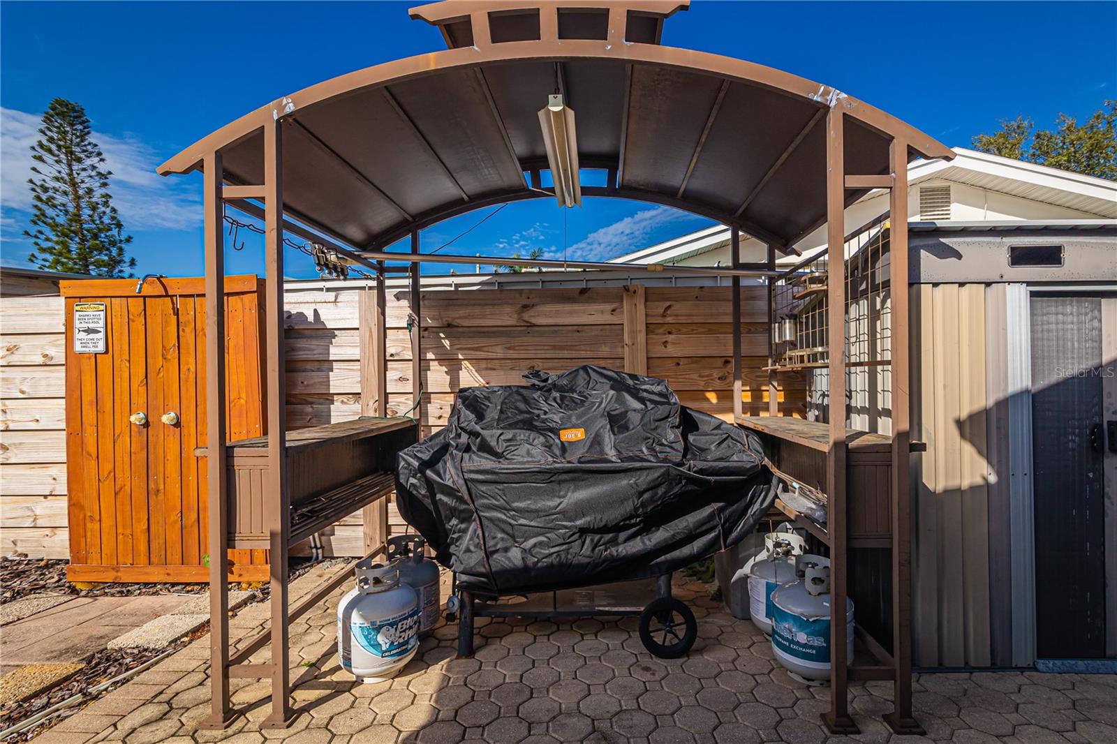 510 LEWIS BLVD SE, ST PETERSBURG, FL, 33705