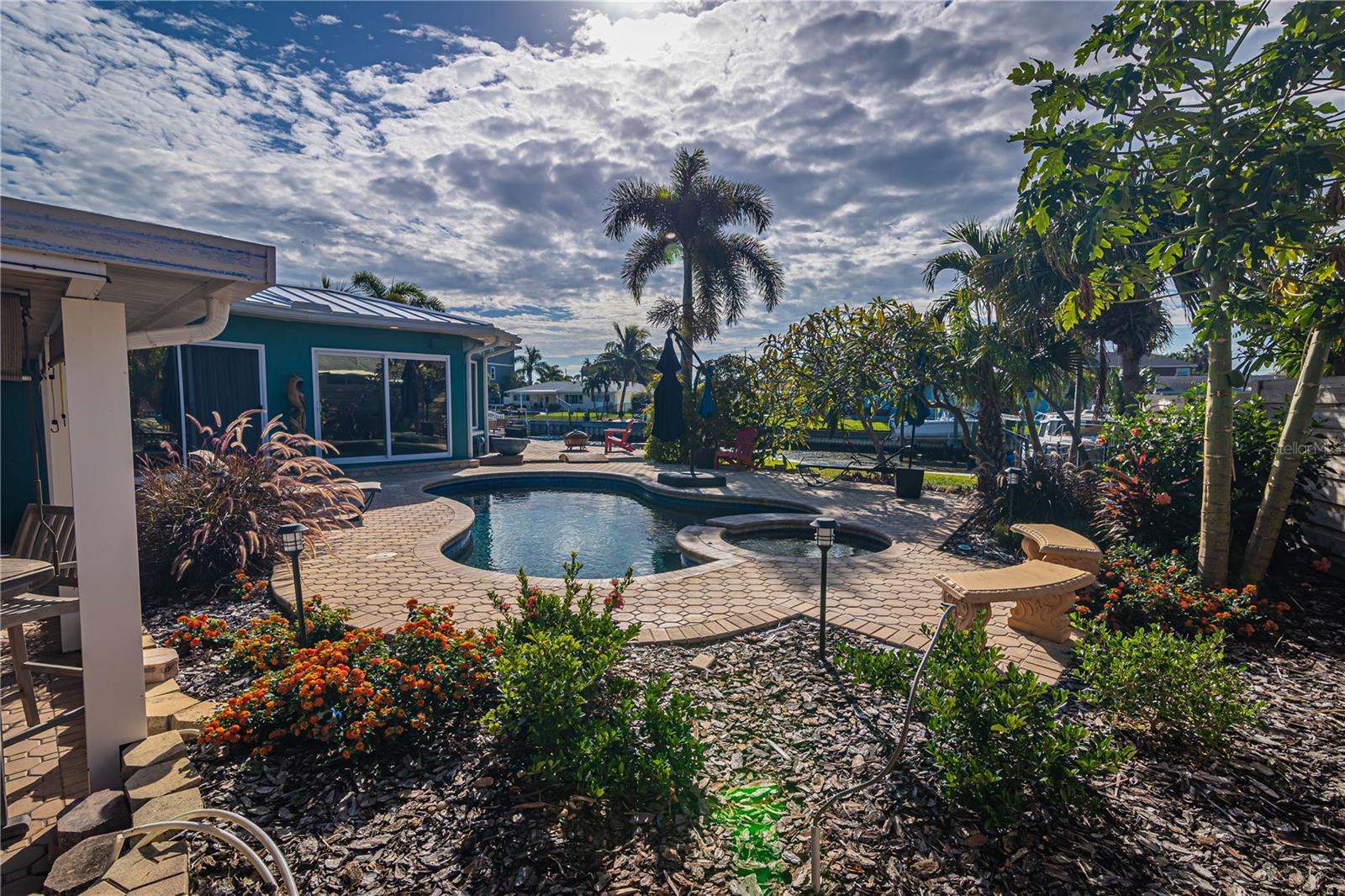 510 LEWIS BLVD SE, ST PETERSBURG, FL, 33705