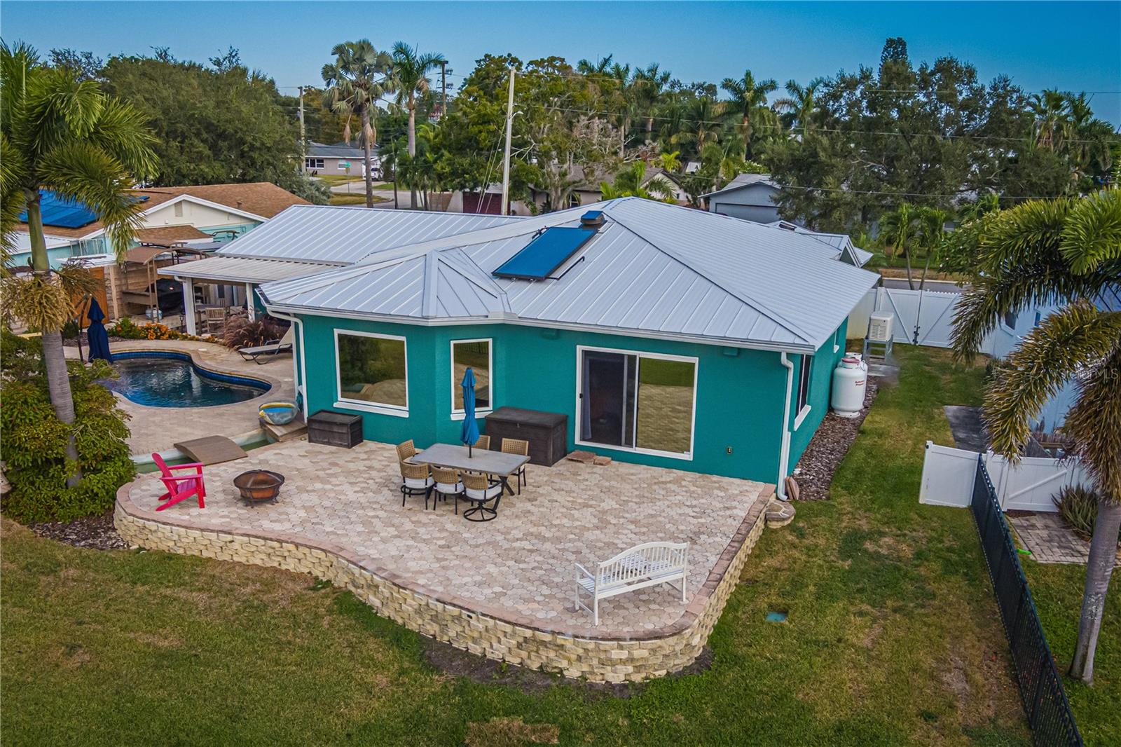 510 LEWIS BLVD SE, ST PETERSBURG, FL, 33705