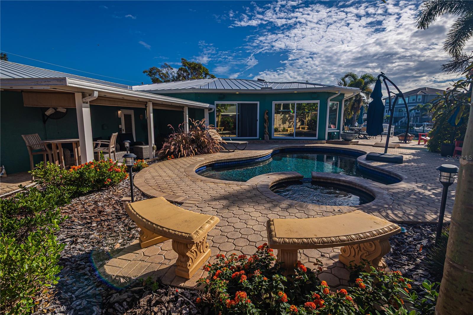 510 LEWIS BLVD SE, ST PETERSBURG, FL, 33705