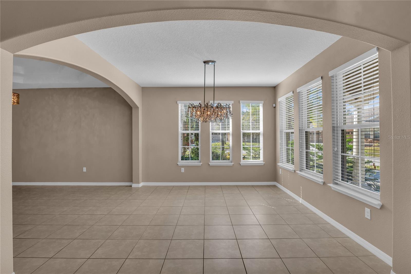 4018 CHANDLER ESTATES DR, APOPKA, FL, 32712