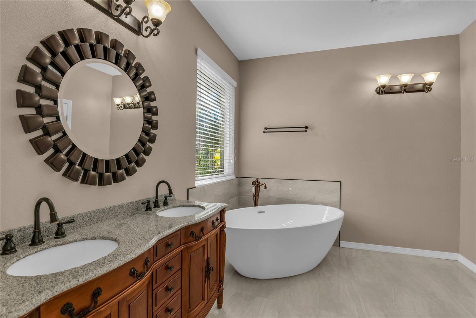 4018 CHANDLER ESTATES DR, APOPKA, FL, 32712