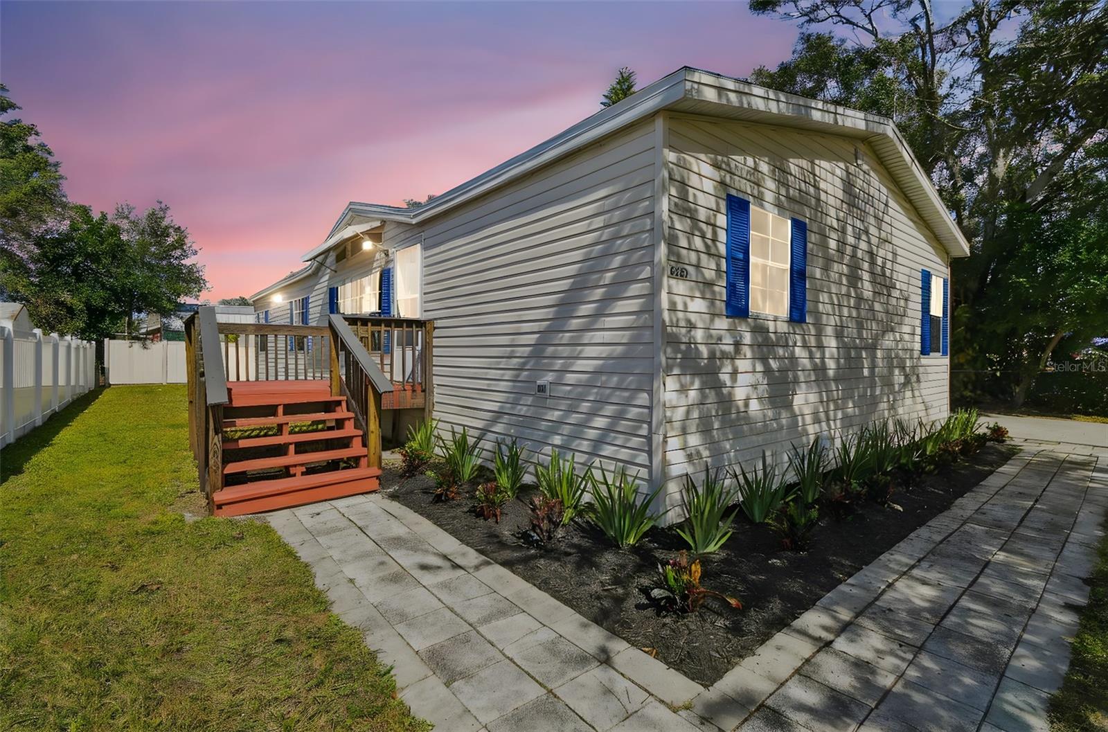 6151 109TH AVE N, PINELLAS PARK, FL, 33782