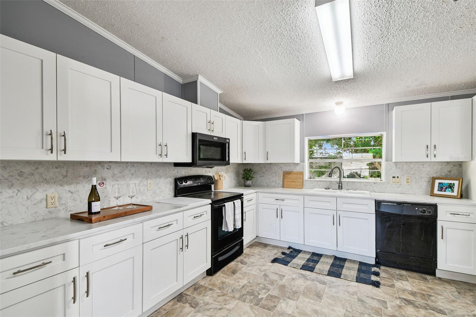 6151 109TH AVE N, PINELLAS PARK, FL, 33782