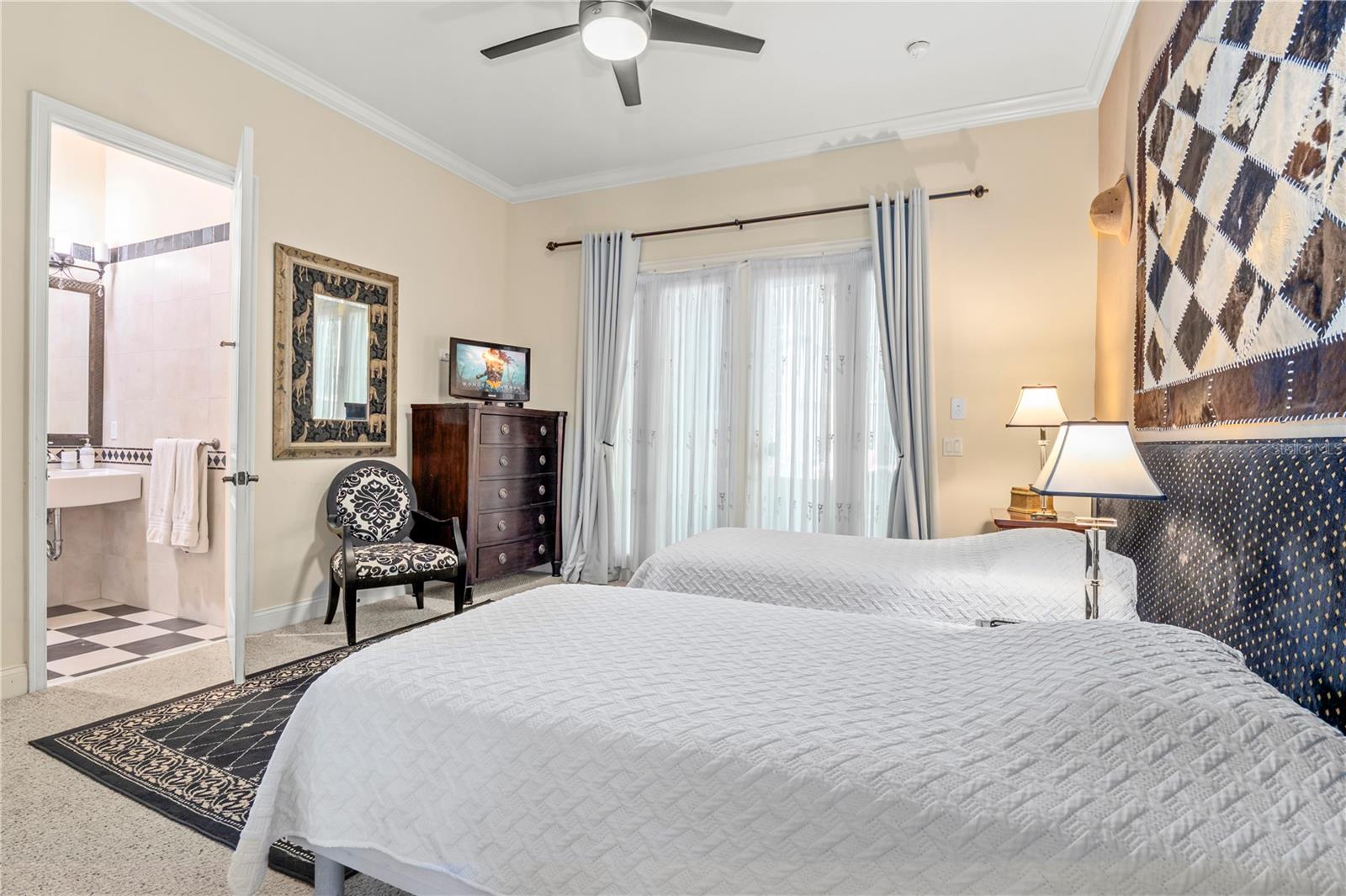 2812 SLEEPING DRAGON LN, KISSIMMEE, FL, 34747