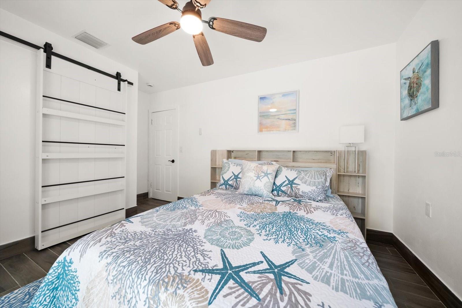 955 NARCISSUS AVE, CLEARWATER BEACH, FL, 33767