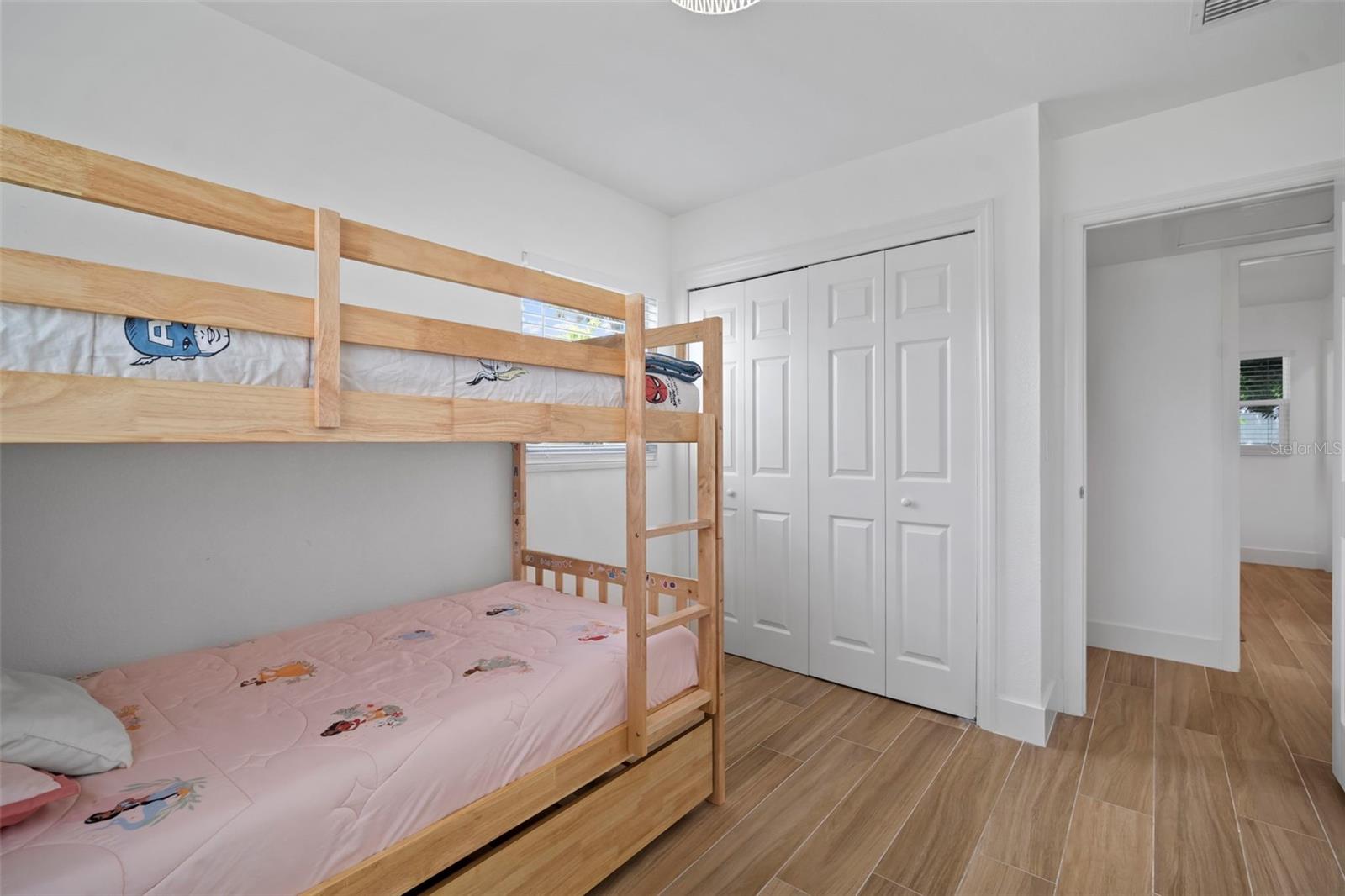 7717 W POWHATAN AVE, TAMPA, FL, 33615