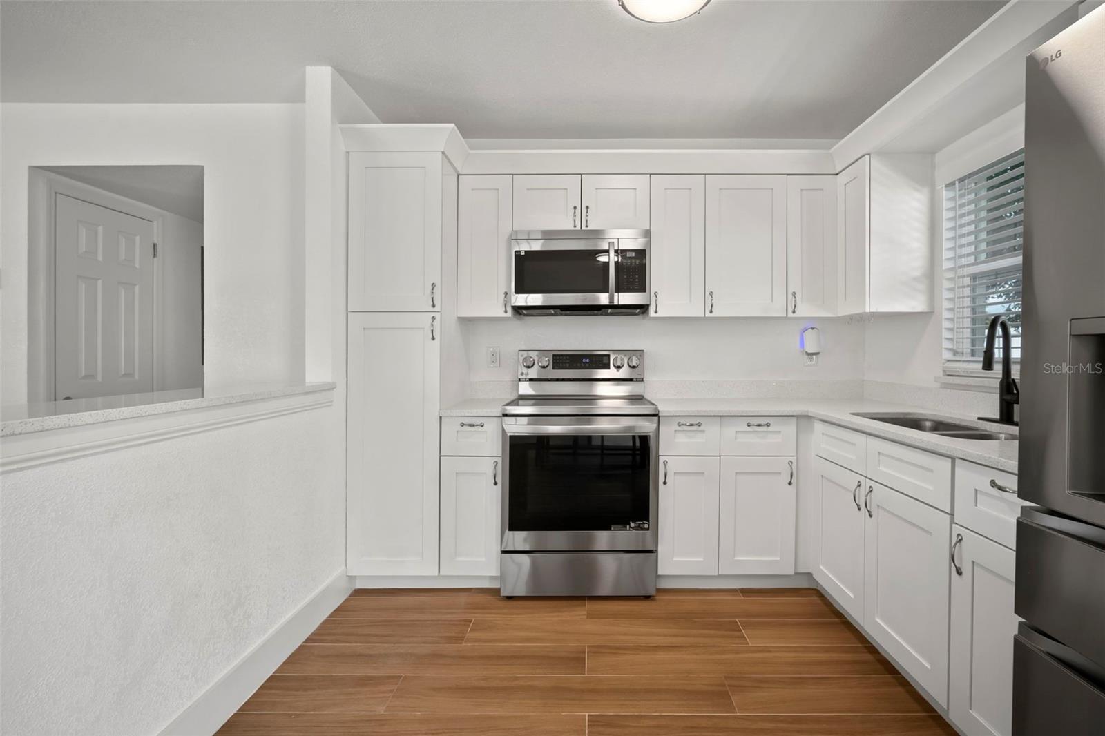 7717 W POWHATAN AVE, TAMPA, FL, 33615