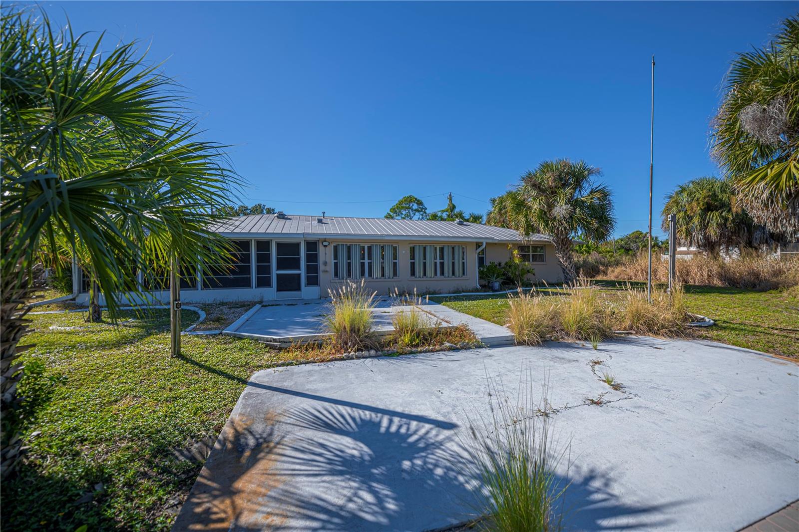 2820 MARLIN PL, PUNTA GORDA, FL, 33950