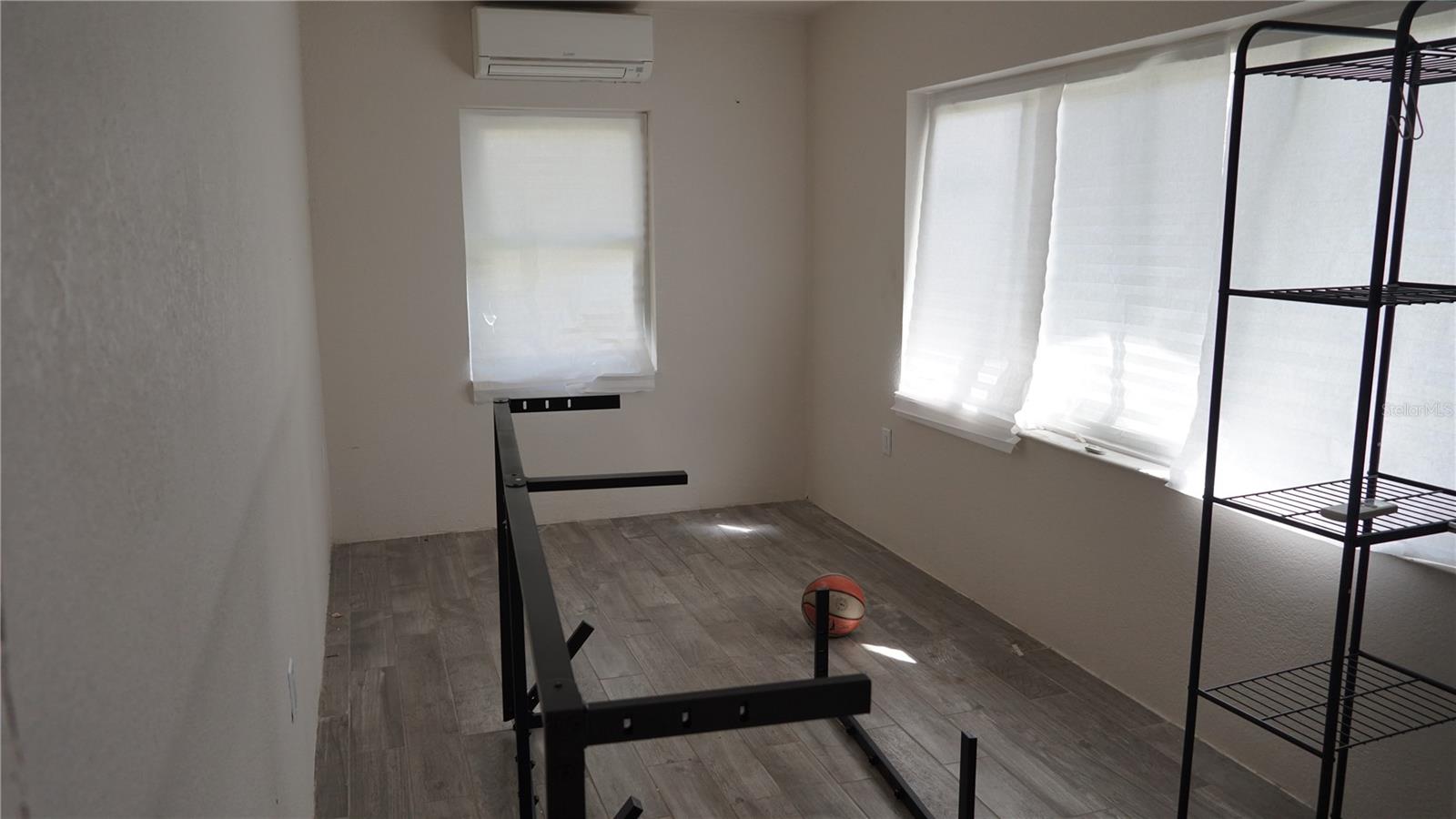 123 STANDISH CIR, NORTH FORT MYERS, FL, 33903