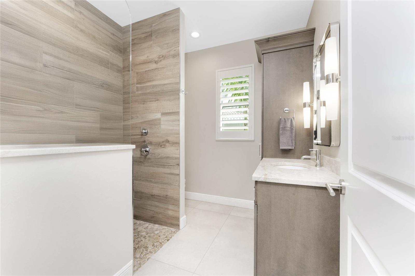 698 MONACO DR, PUNTA GORDA, FL, 33950