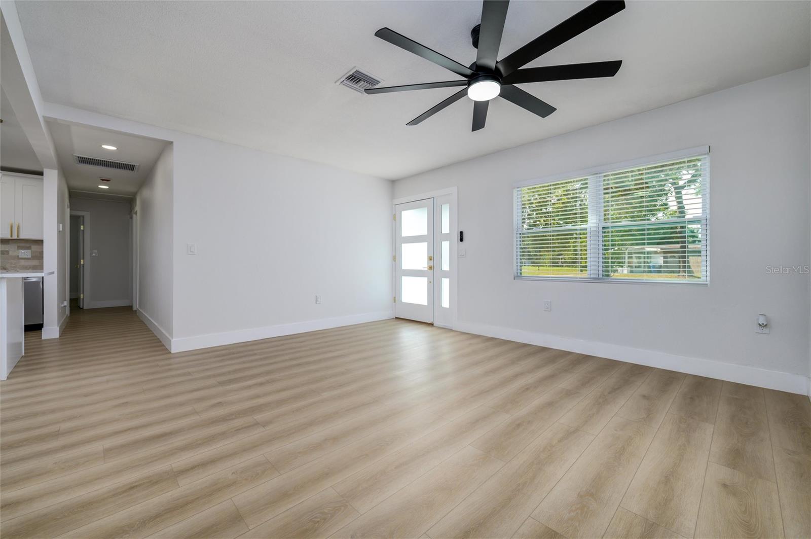 463 DAVISON AVE NE, ST PETERSBURG, FL, 33703