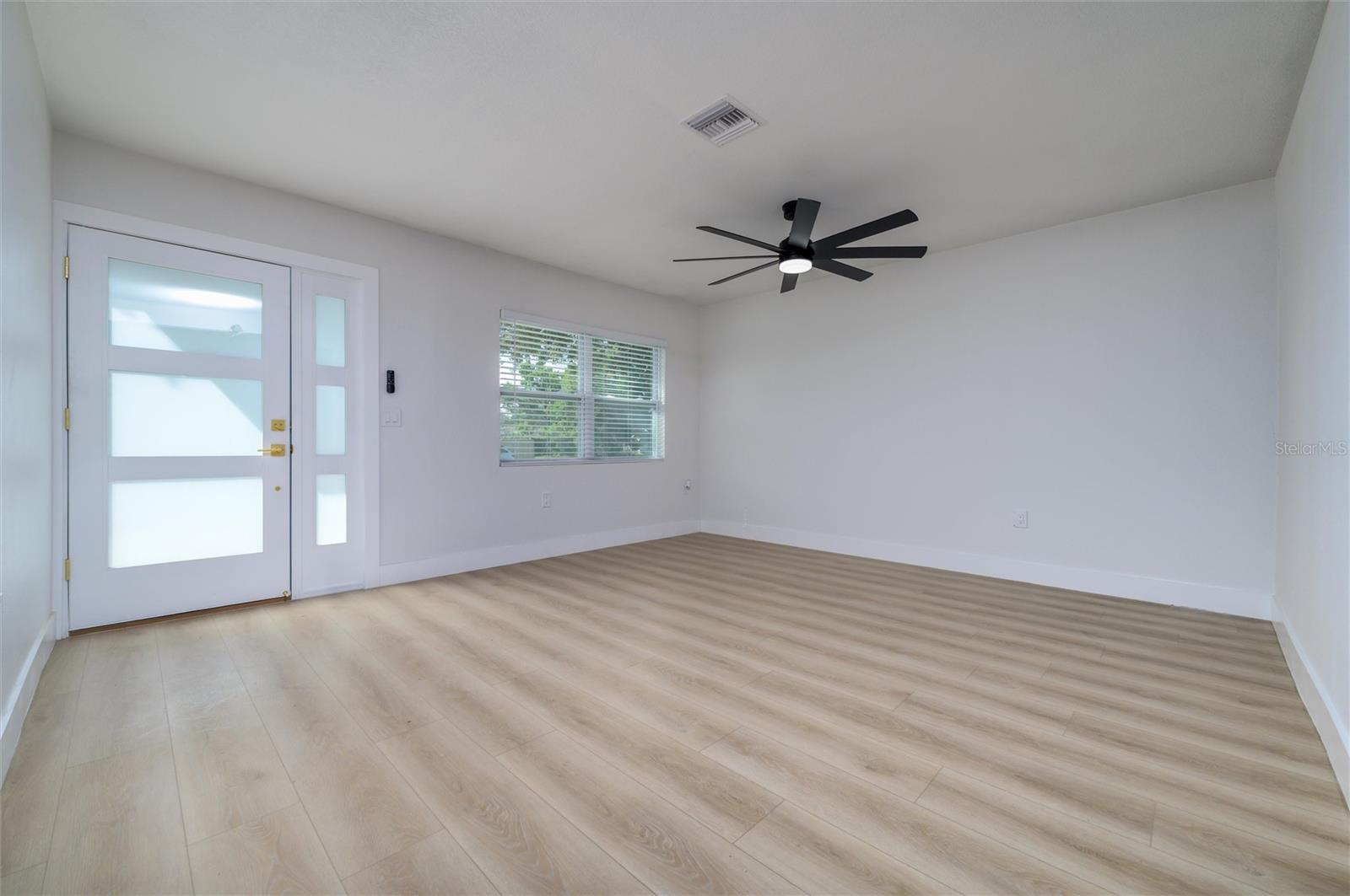 463 DAVISON AVE NE, ST PETERSBURG, FL, 33703