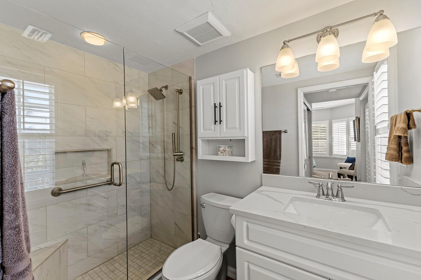 D6144740 Property Photo