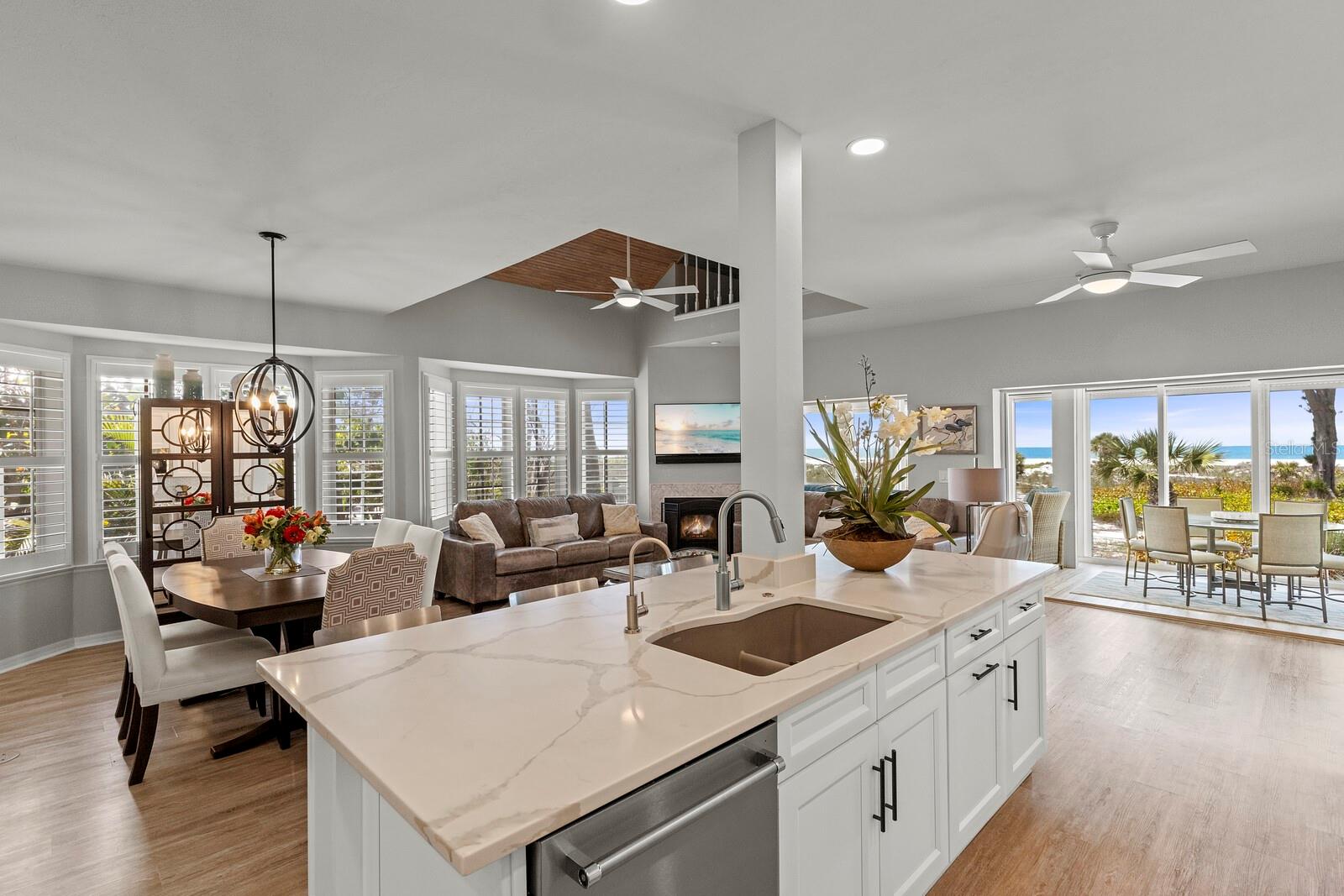 D6144740 Property Photo