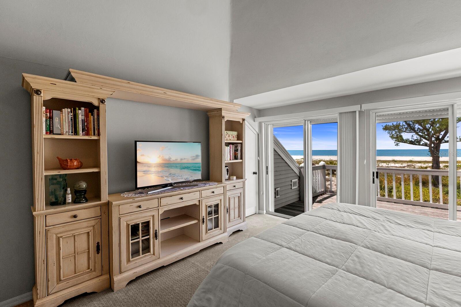 D6144740 Property Photo