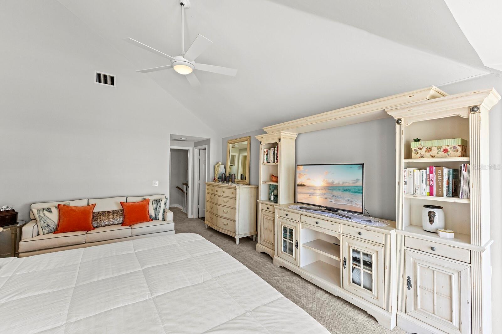 D6144740 Property Photo