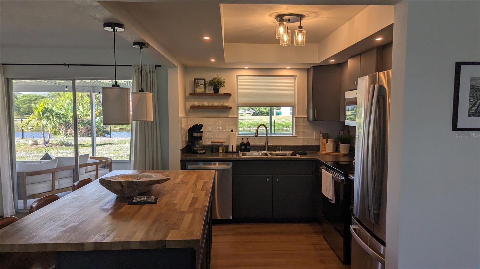 173 ROTONDA CIR, ROTONDA WEST, FL, 33947