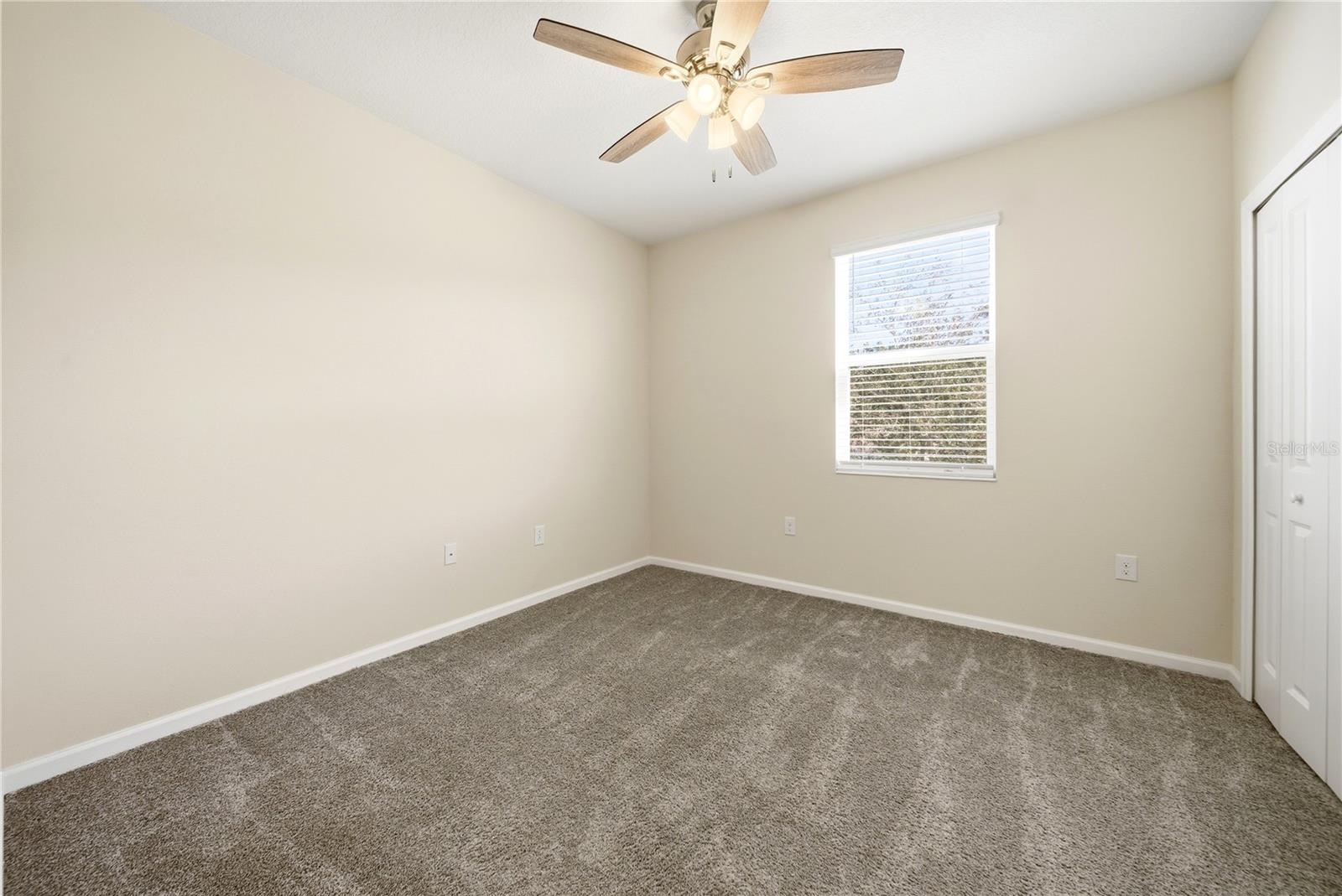 737 PANICAL DR, APOPKA, FL, 32703