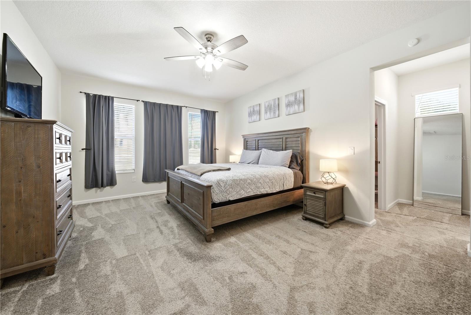 737 PANICAL DR, APOPKA, FL, 32703