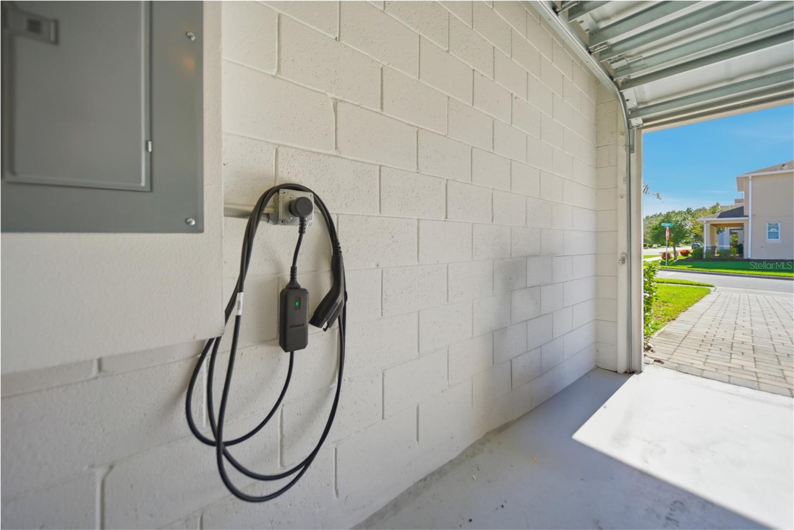 737 PANICAL DR, APOPKA, FL, 32703