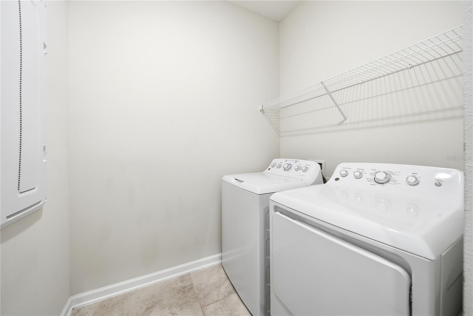 737 PANICAL DR, APOPKA, FL, 32703