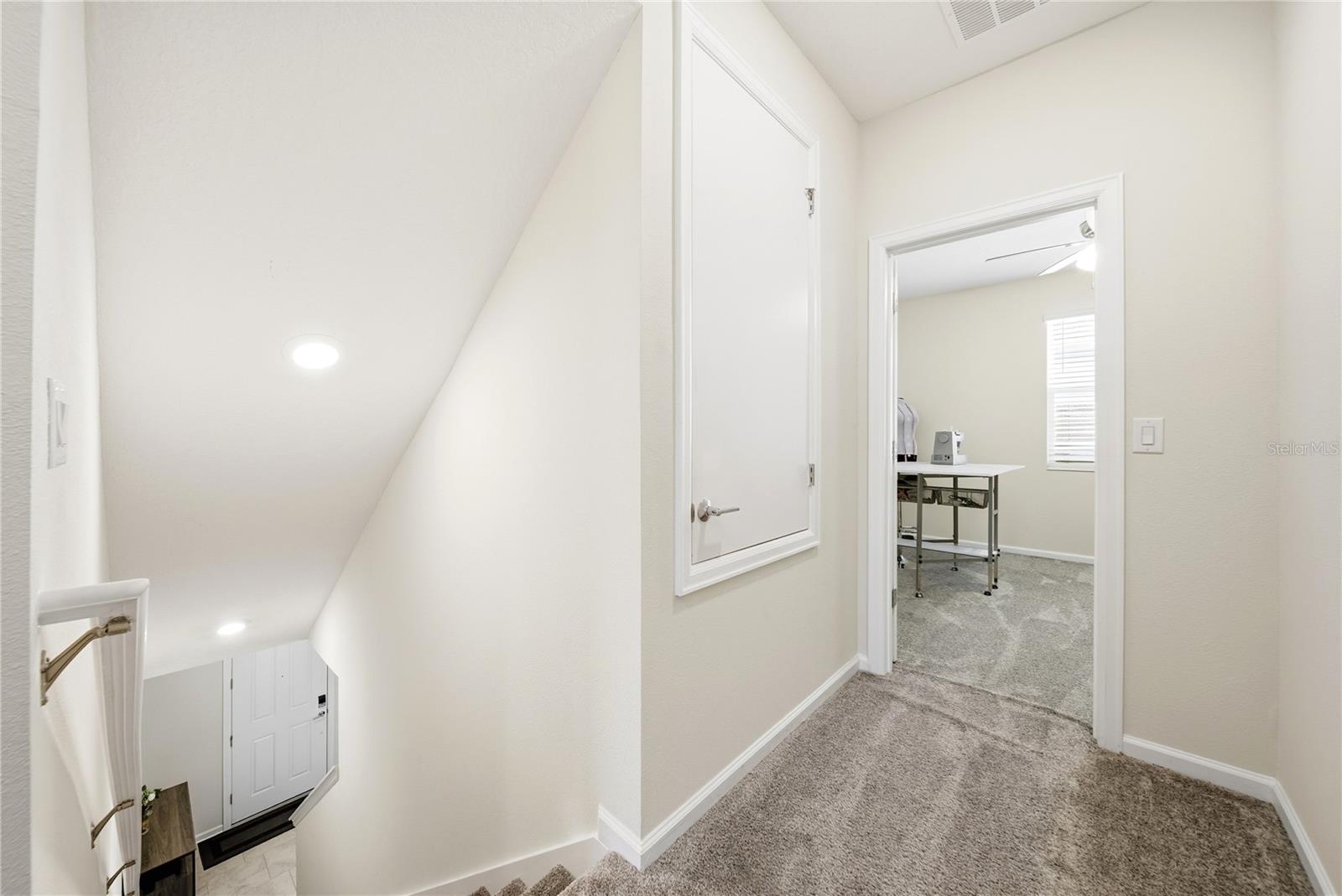 737 PANICAL DR, APOPKA, FL, 32703