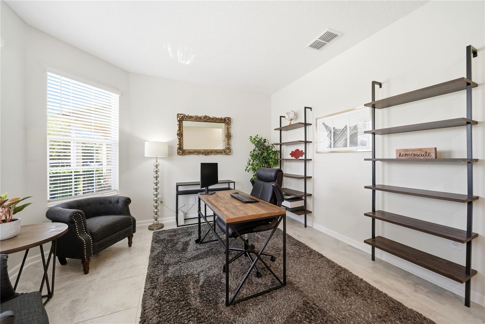 737 PANICAL DR, APOPKA, FL, 32703