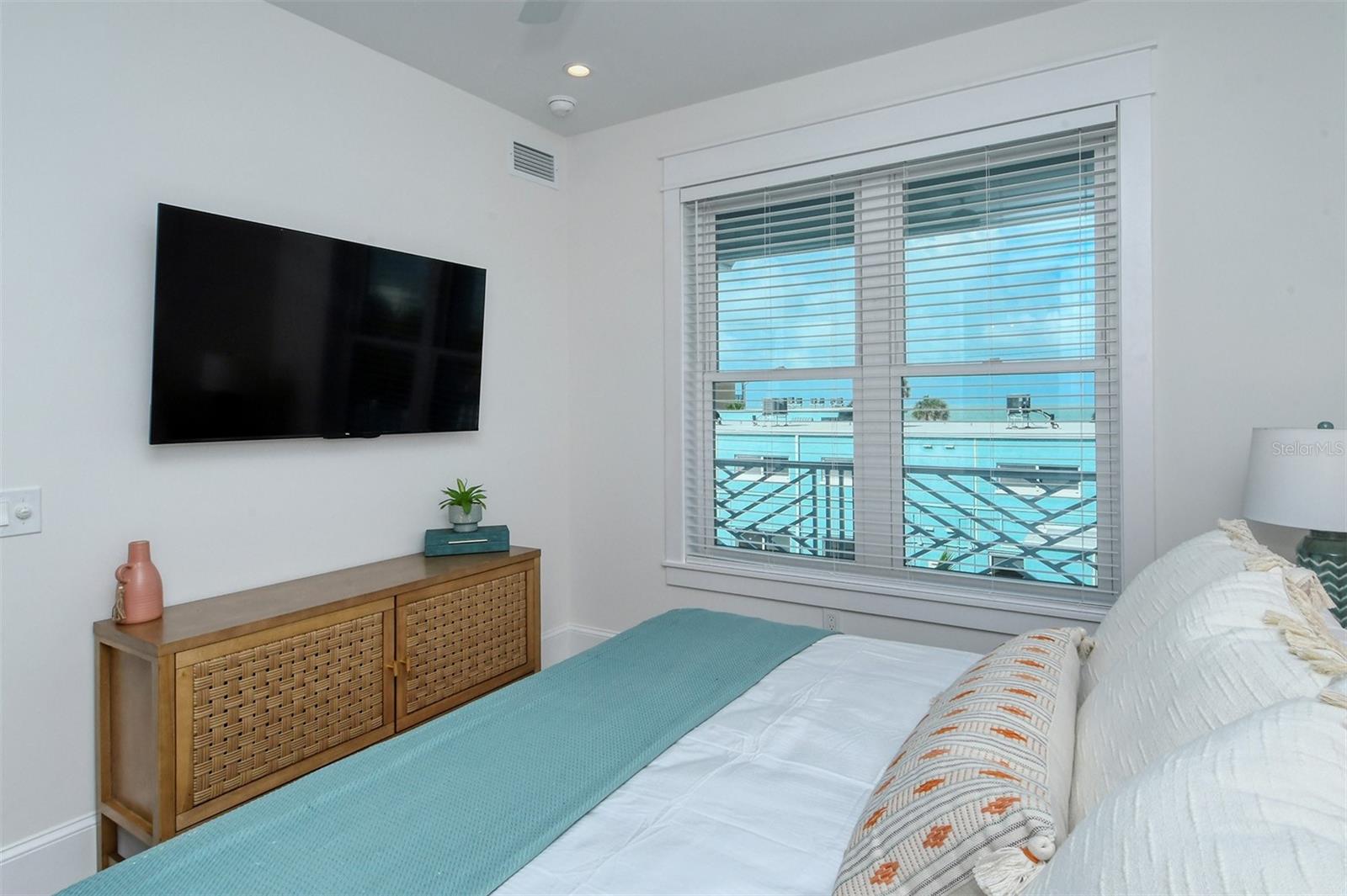 A4671874 Property Photo