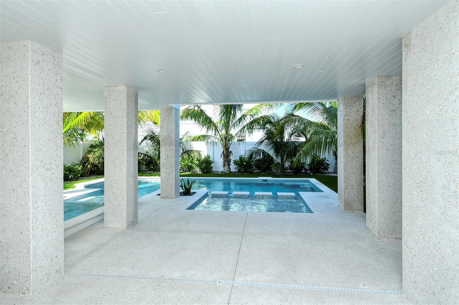 A4671874 Property Photo