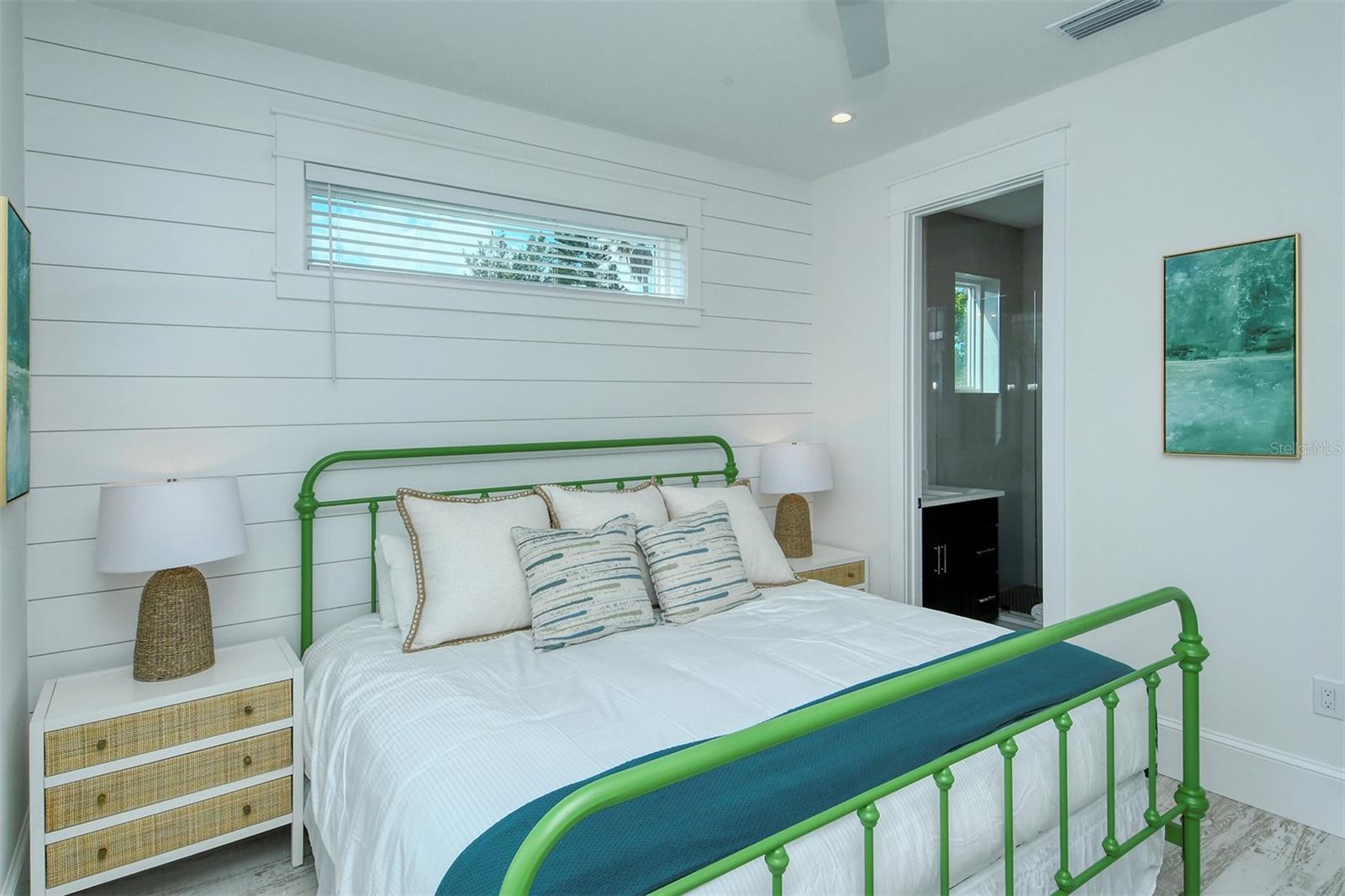 A4671874 Property Photo