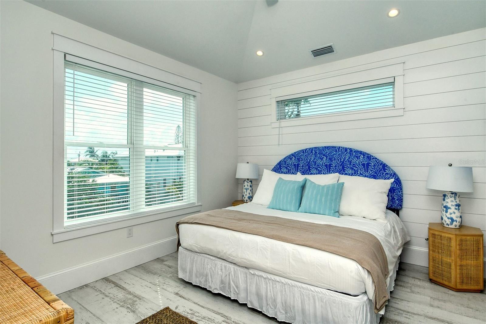 A4671874 Property Photo