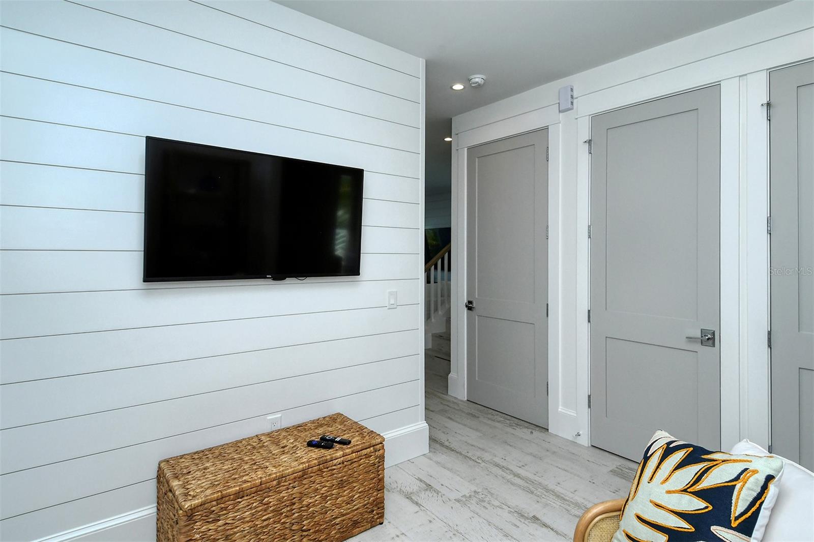 A4671874 Property Photo