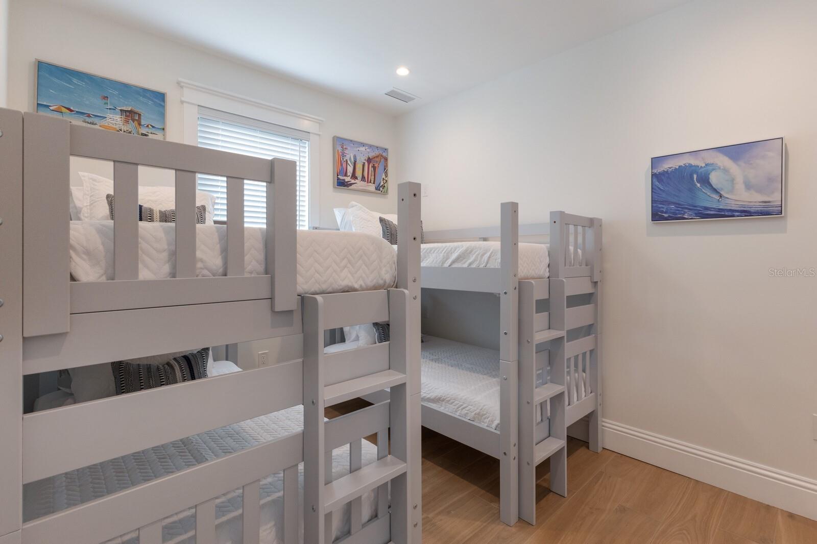 A4671881 Property Photo