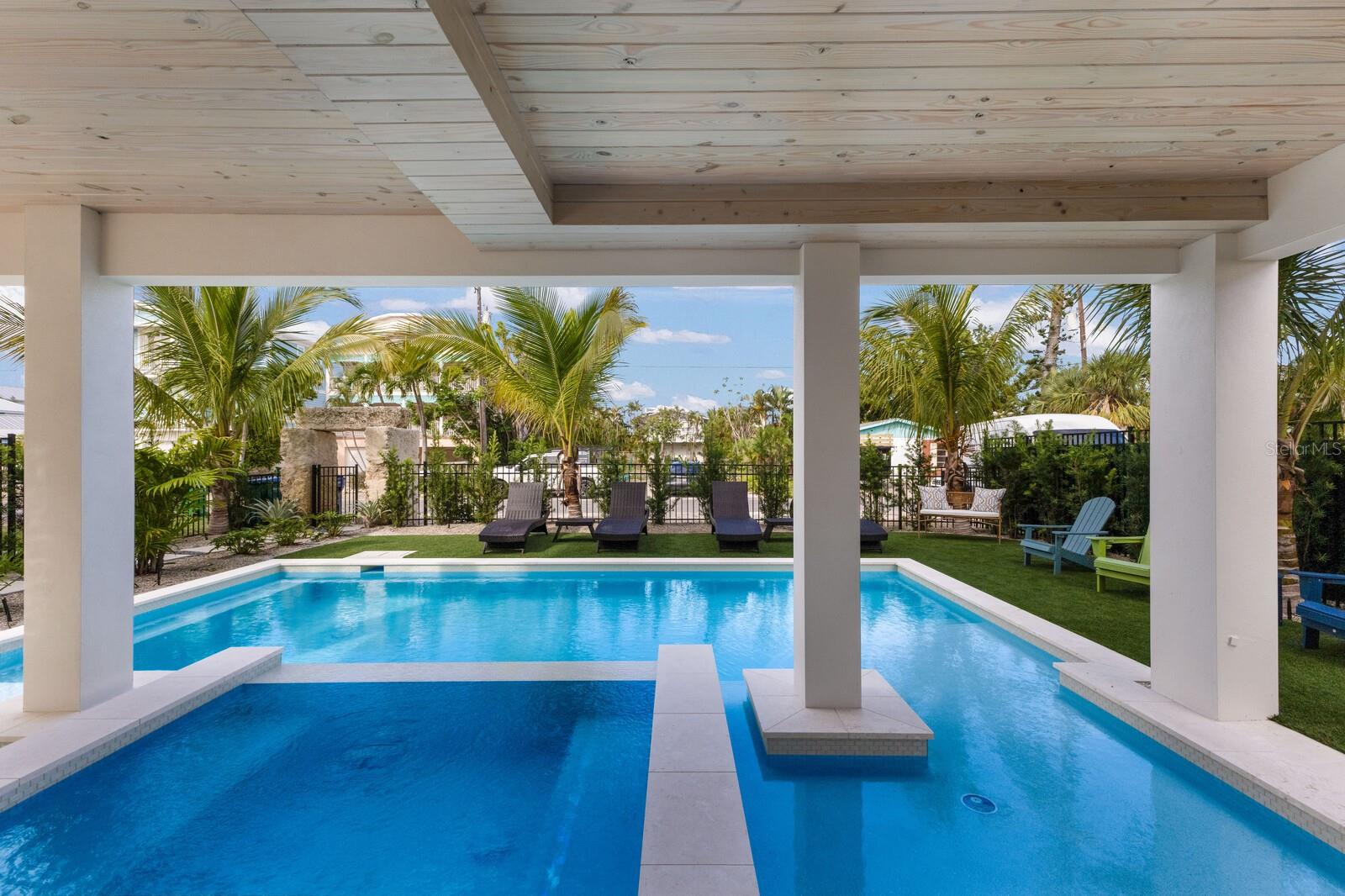 A4671881 Property Photo