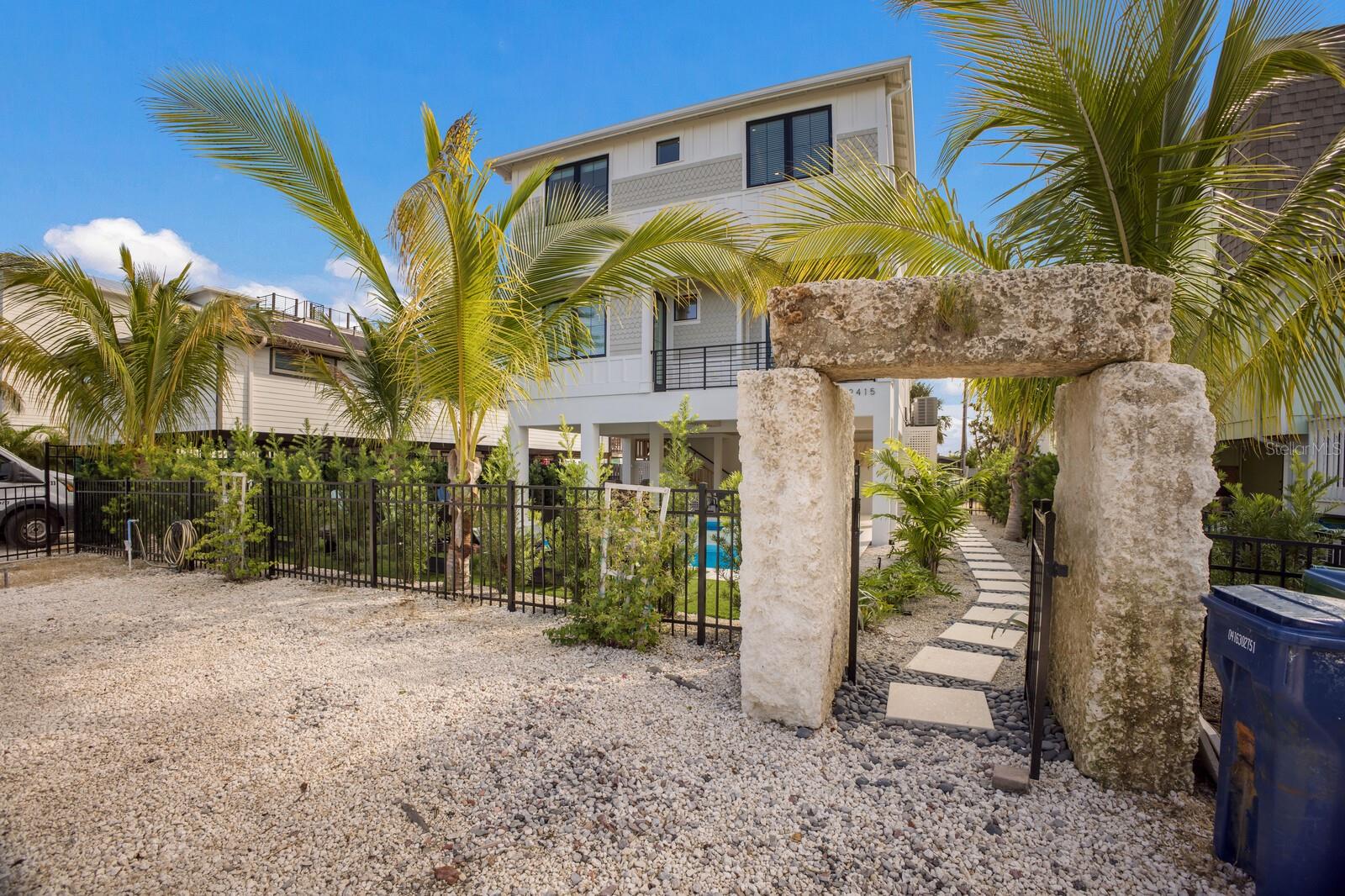 A4671881 Property Photo