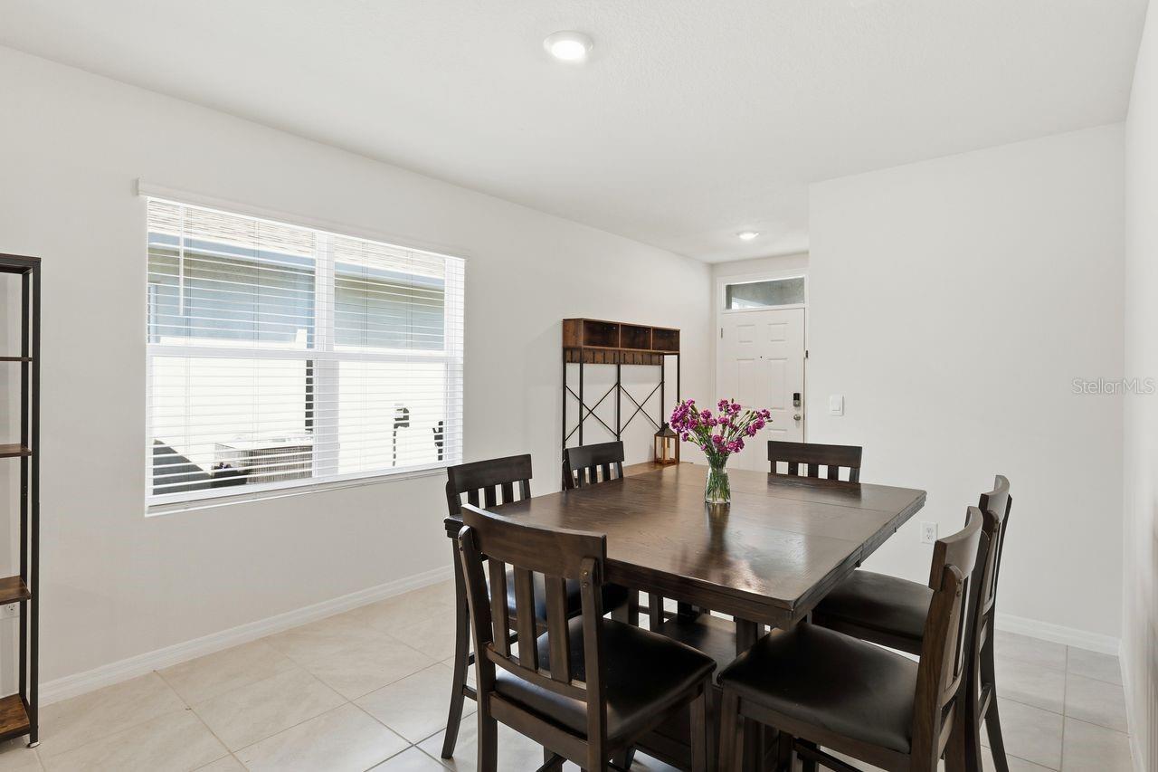 2033 TWIN FLOWER LN, SANFORD, FL, 32771