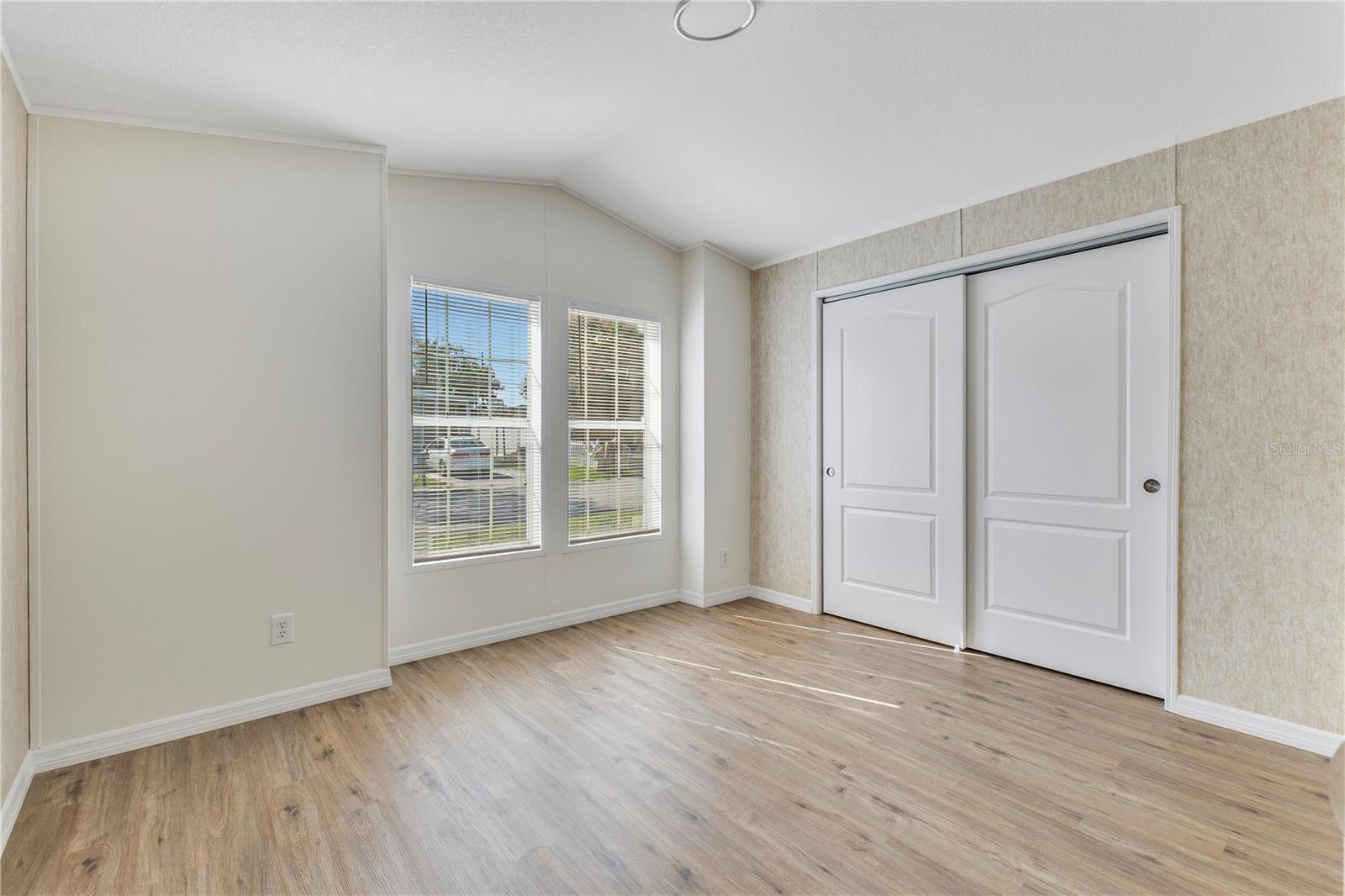 11 HOLLY DR, DAVENPORT, FL, 33837