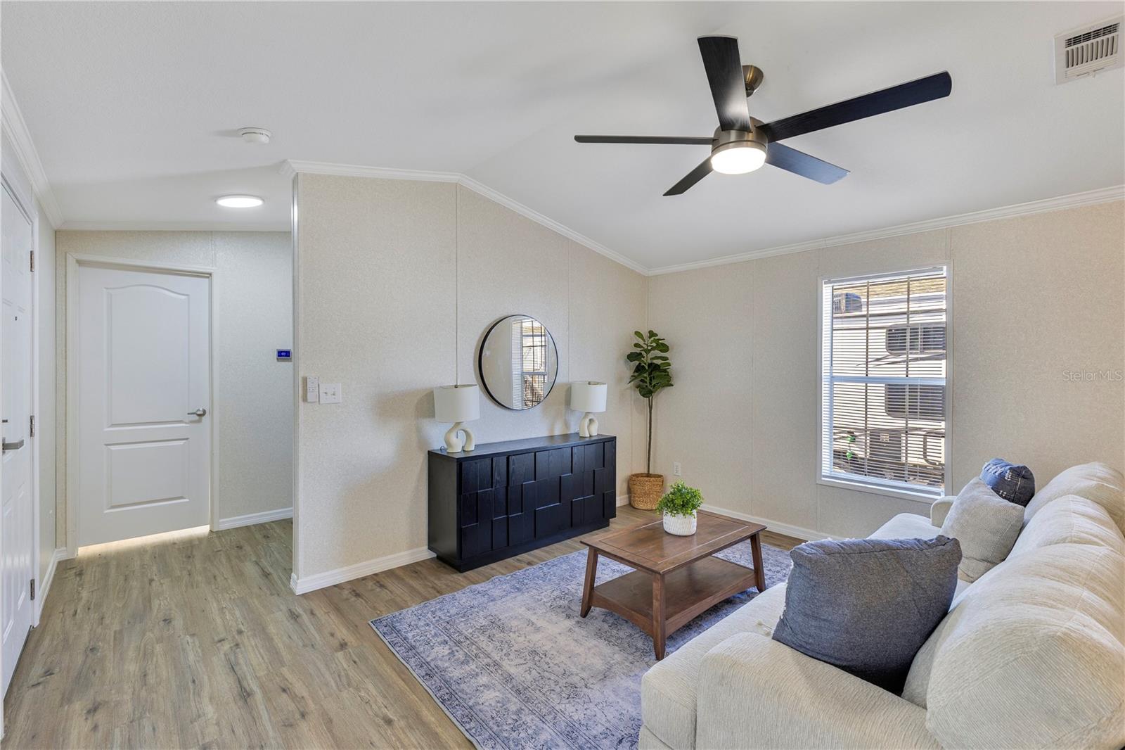 11 HOLLY DR, DAVENPORT, FL, 33837