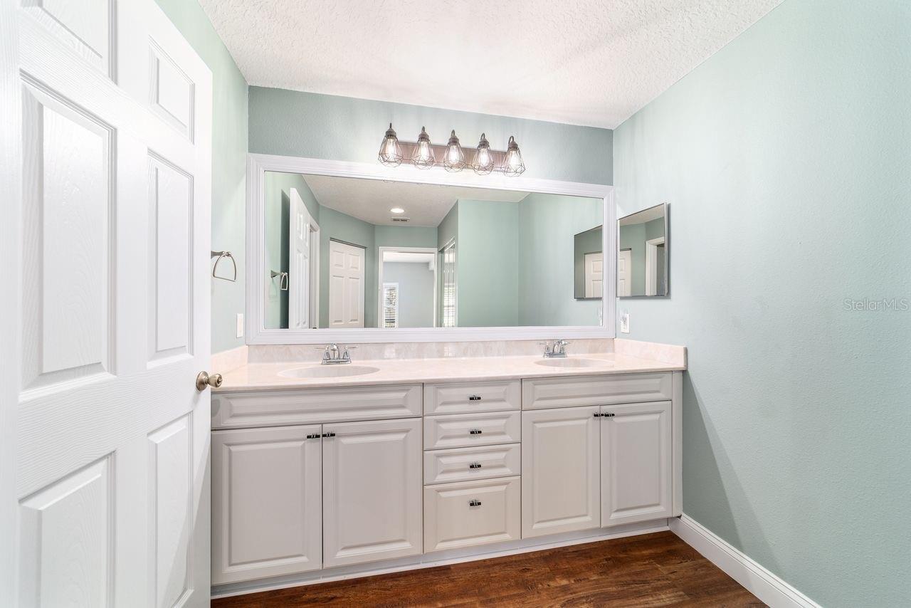 5361 COMPASS PT #1, OXFORD, FL, 34484